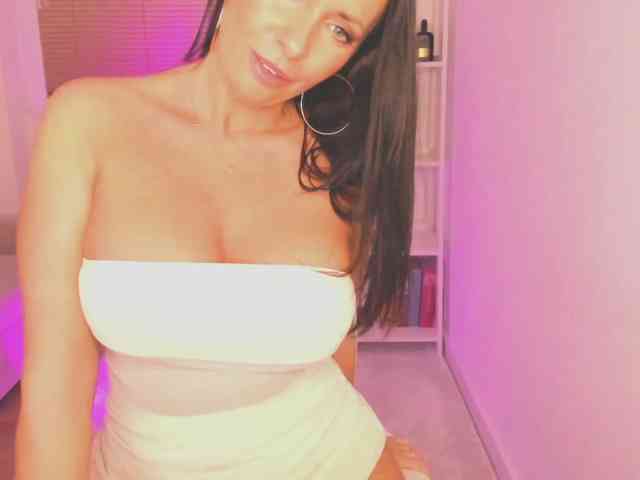 Model: BiancaLux
