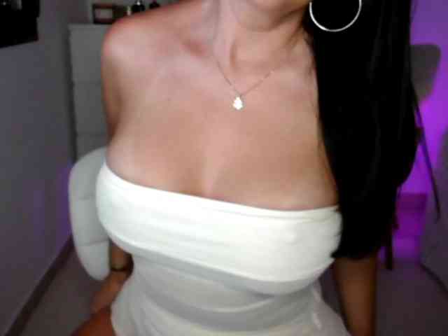 BiancaLux webcam