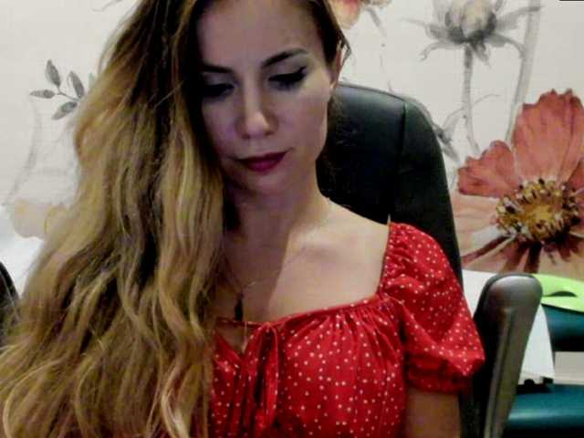 SweetMirande live cam on BongaCams