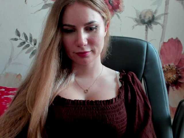 SweetMirande's BongaCams show and profile