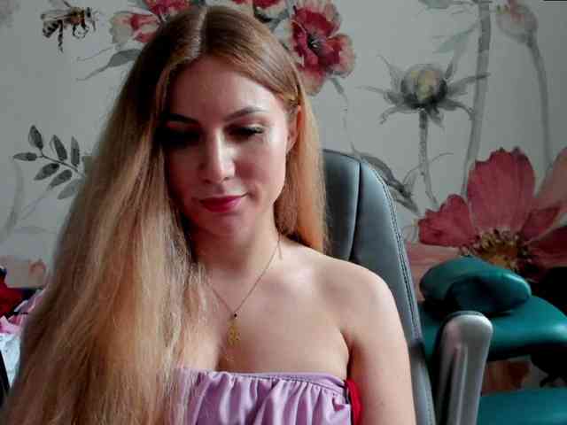 SweetMirande webcam