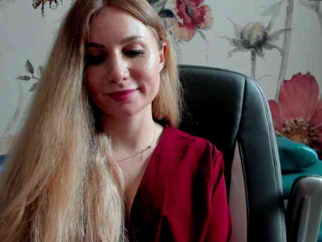 SweetMirande webcam