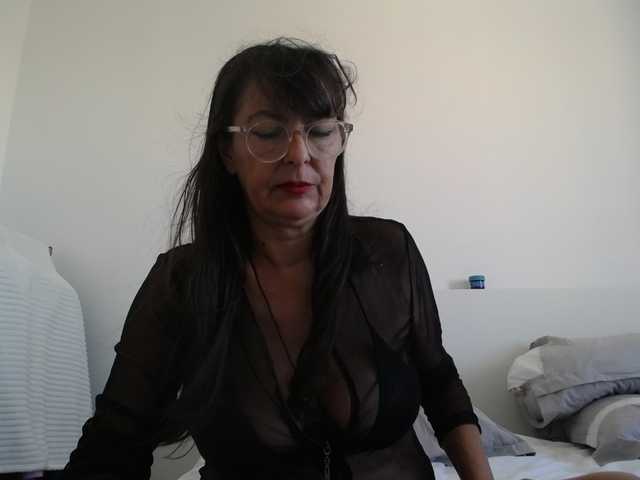 Maitresse-Elsa live cam on BongaCams