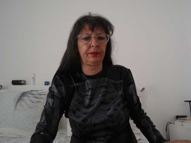 Maitresse-Elsa live cam on BongaCams