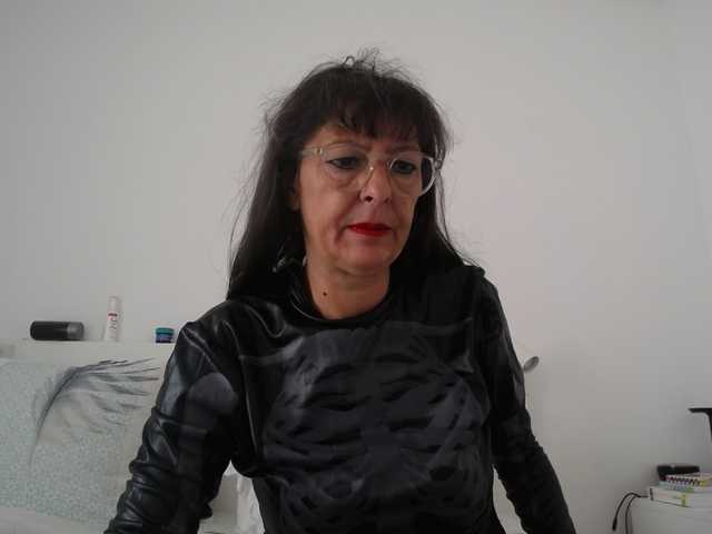 Maitresse-Elsa live cam on BongaCams