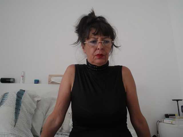 Maitresse-Elsa live cam on BongaCams