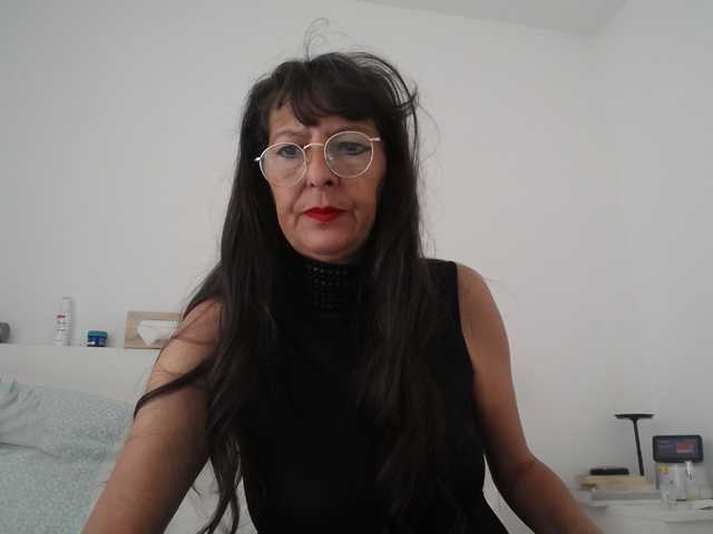 Maitresse-Elsa live cam on BongaCams