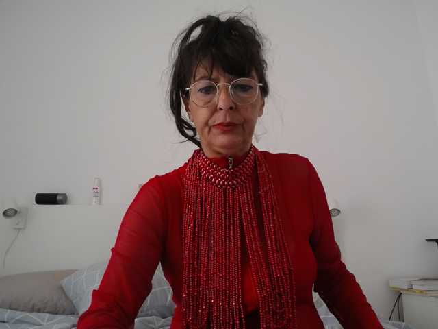 Maitresse-Elsa live cam on BongaCams