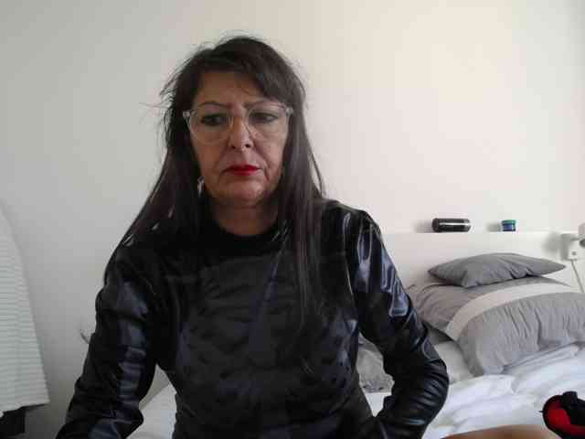 Maitresse-Elsa webcam