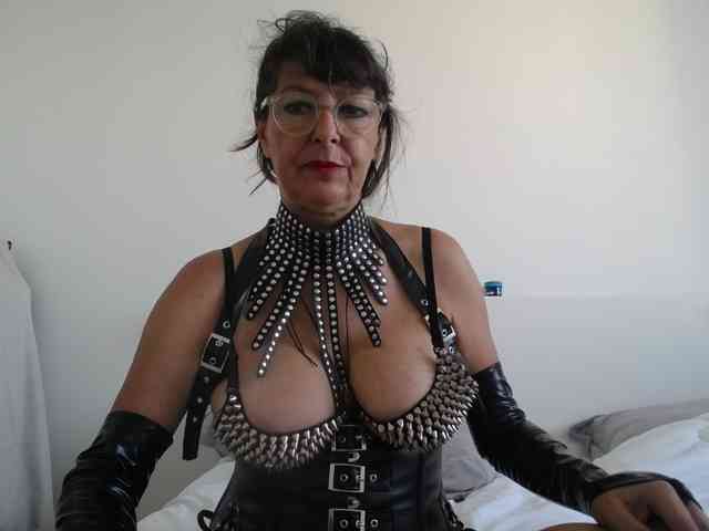 Maitresse-Elsa webcam