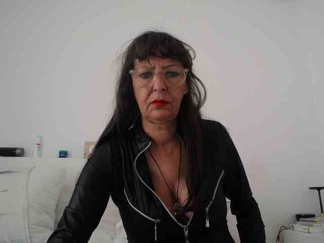 Maitresse-Elsa webcam