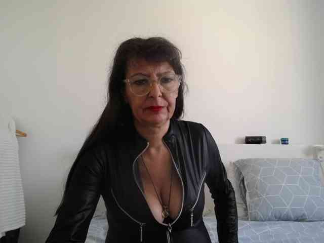Maitresse-Elsa webcam