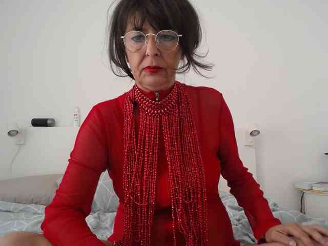 Maitresse-Elsa webcam