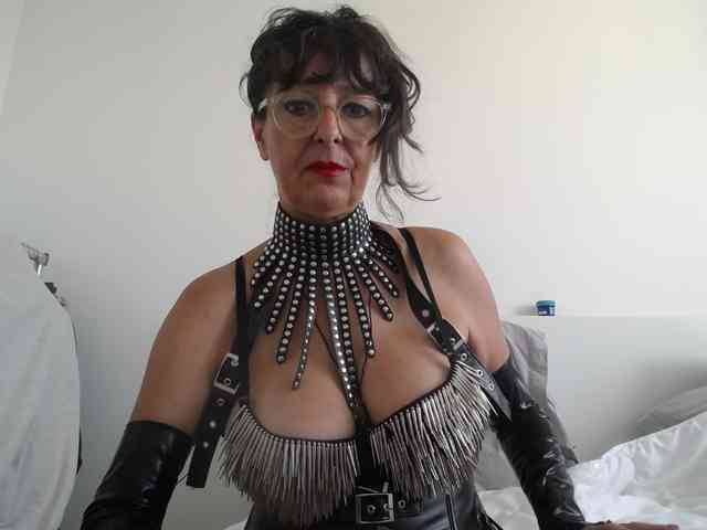 Maitresse-Elsa webcam