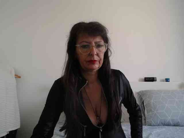 Maitresse-Elsa webcam