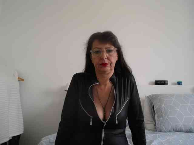 Maitresse-Elsa webcam