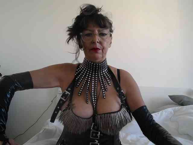 Maitresse-Elsa webcam
