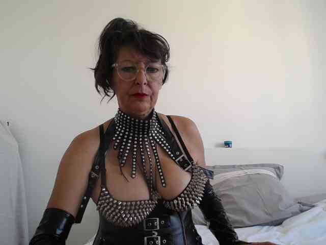 Maitresse-Elsa webcam
