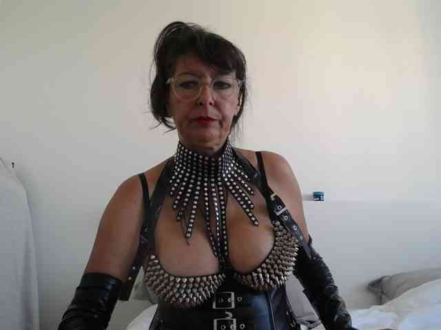 Maitresse-Elsa webcam