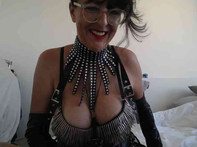 Maitresse-Elsa webcam