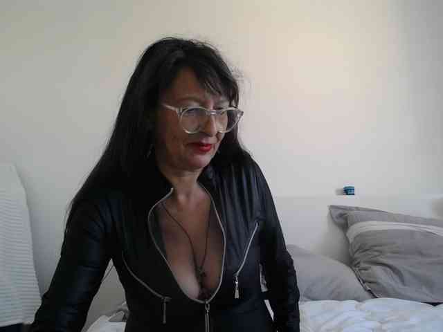 Maitresse-Elsa webcam