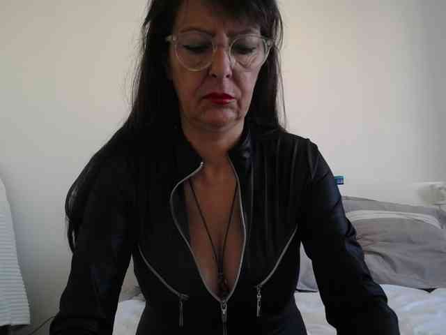 Maitresse-Elsa webcam