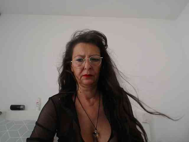 Modèle: Maitresse-Elsa