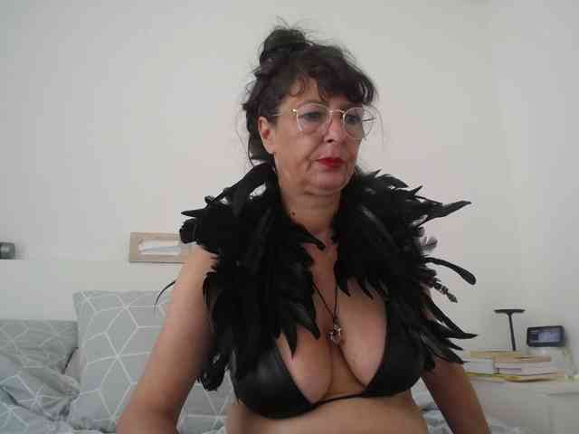 Modèle: Maitresse-Elsa
