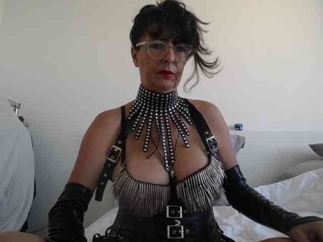 Modelo: Maitresse-Elsa