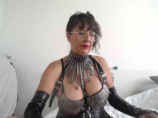 Modelo: Maitresse-Elsa