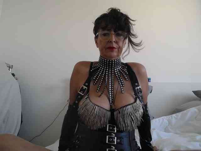Maitresse-Elsa webcam