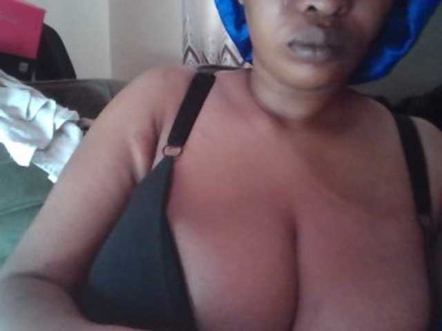 Africana002