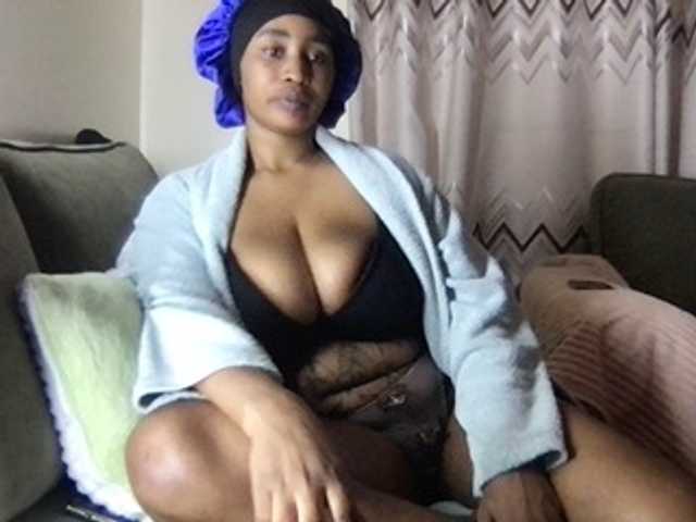 Wambo9731 live cam on BongaCams
