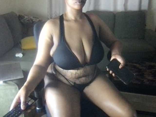 Wambo9731 live cam on BongaCams