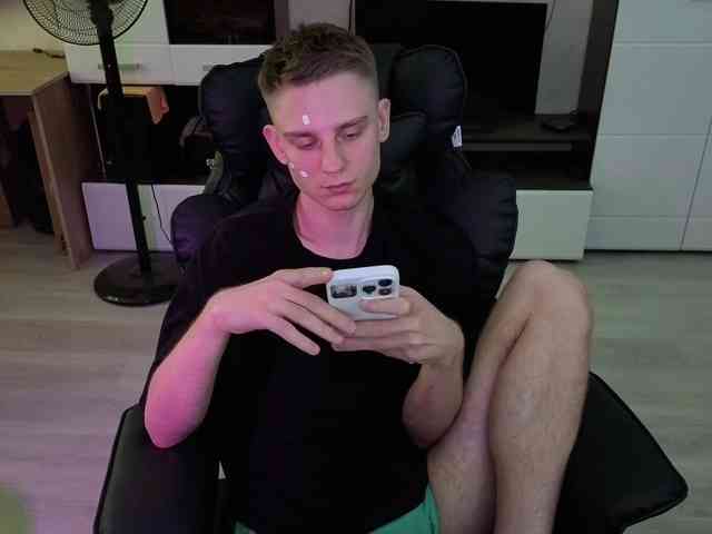crybaby282 Sex Cam Show