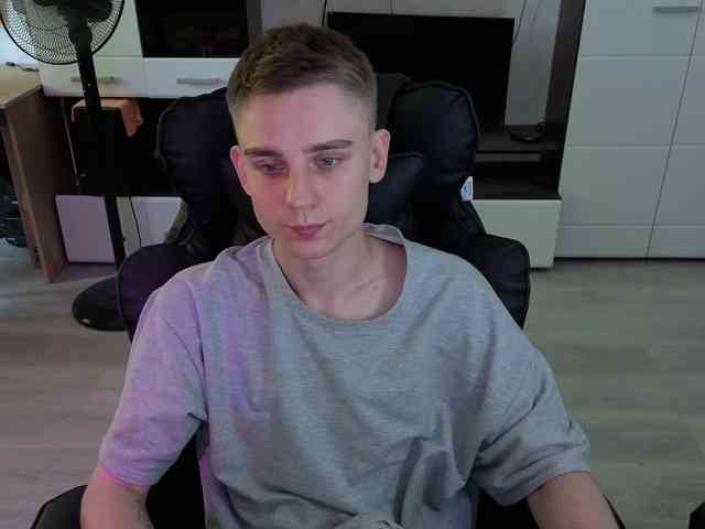 crybaby282 Sex Cam Show