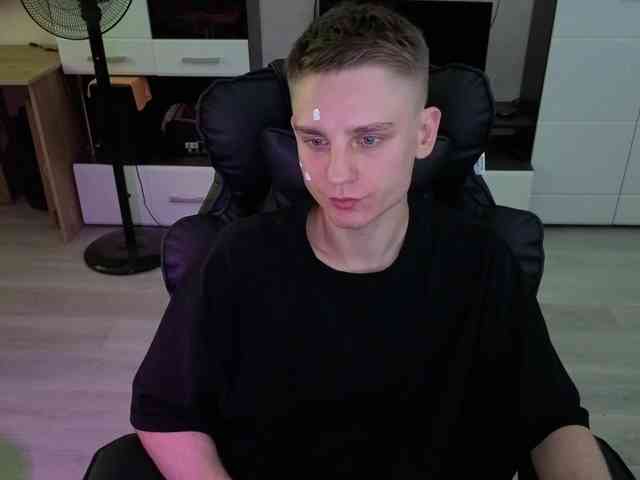 crybaby282 Sex Cam Show