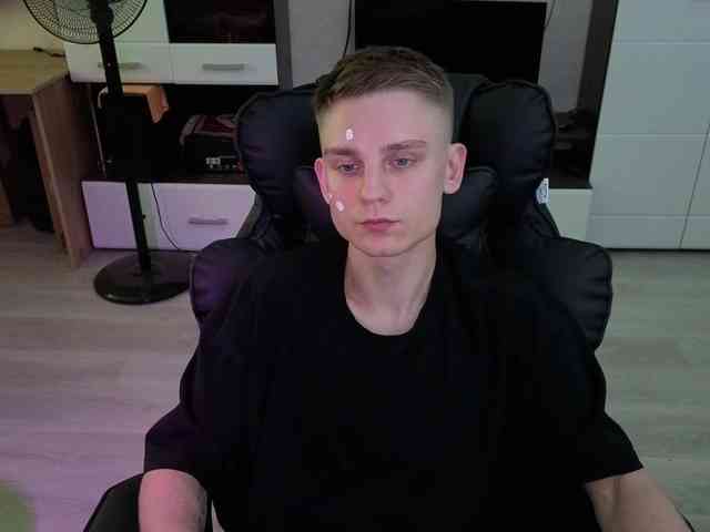 crybaby282 Sex Cam Show