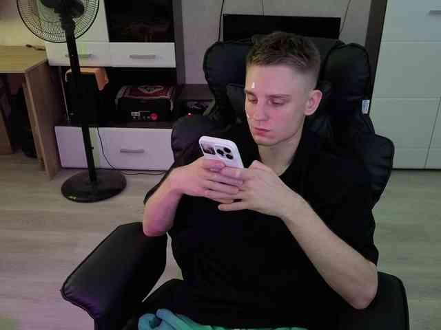 crybaby282 Sex Cam Show