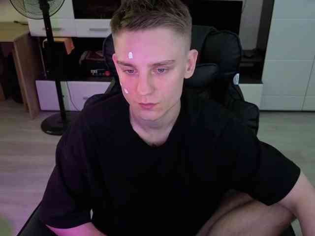 crybaby282 Sex Cam Show