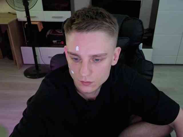 crybaby282 Sex Cam Show