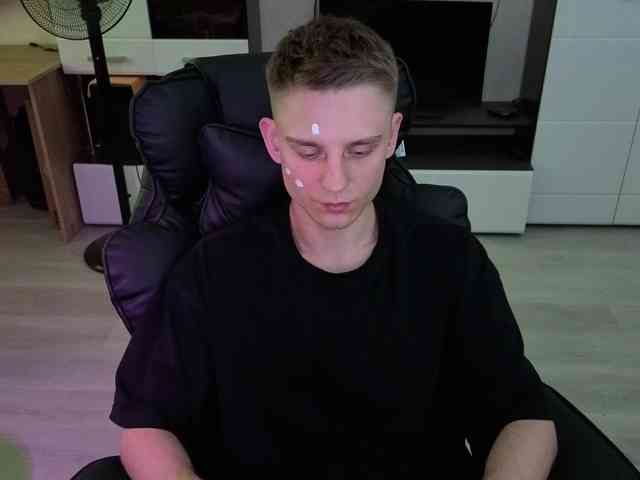 crybaby282 Sex Cam Show