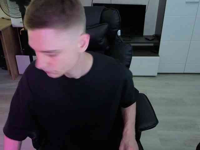 crybaby282 Sex Cam Show