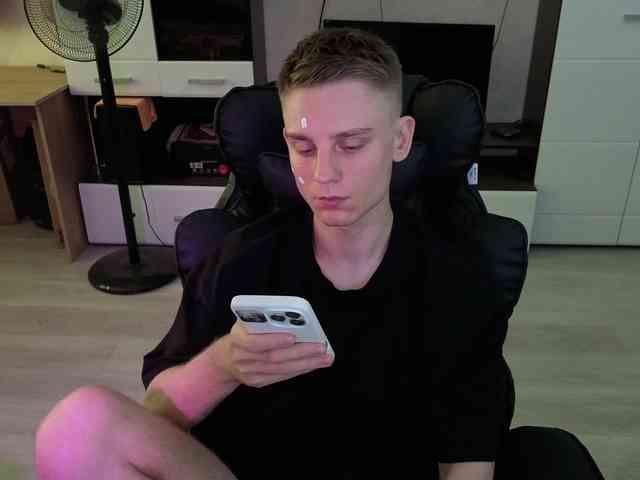 crybaby282 Sex Cam Show