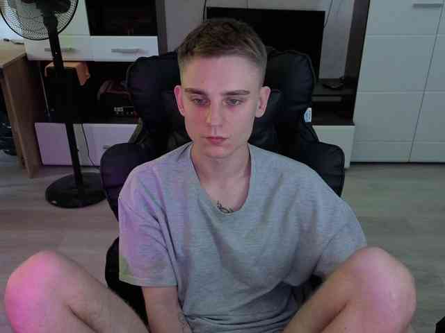 crybaby282 Sex Cam Show
