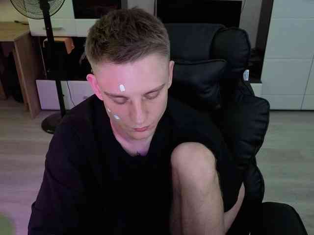 crybaby282 Sex Cam Show