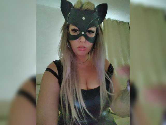 DaniellaAleks preview