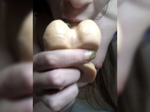 EvelinaPuro4kina114496 live cam