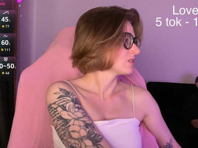 Sexy-Sweets live cam on BongaCams