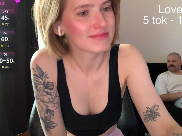 Sexy-Sweets live webcam show